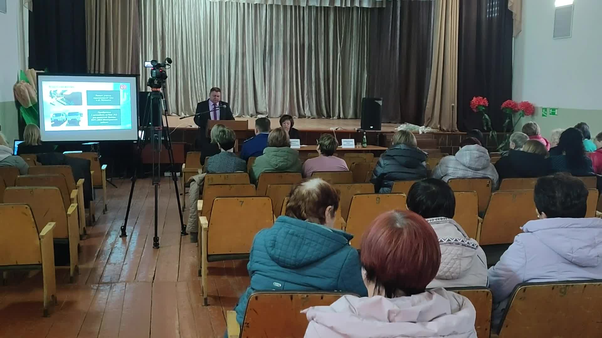 Глава Администрации Миллеровского района отчитался о работе за 2025 год перед жителями Дегтевского сельского поселения