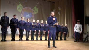 Казачьим традициям верны! В Миллерово прошли соревнования по фланкировке шашкой на Кубок атамана Миллеровского юрта