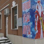 Резиденция Деда Мороза ждёт гостей! Добрый волшебник и Снегурочка радуют детвору новогодними сюрпризами